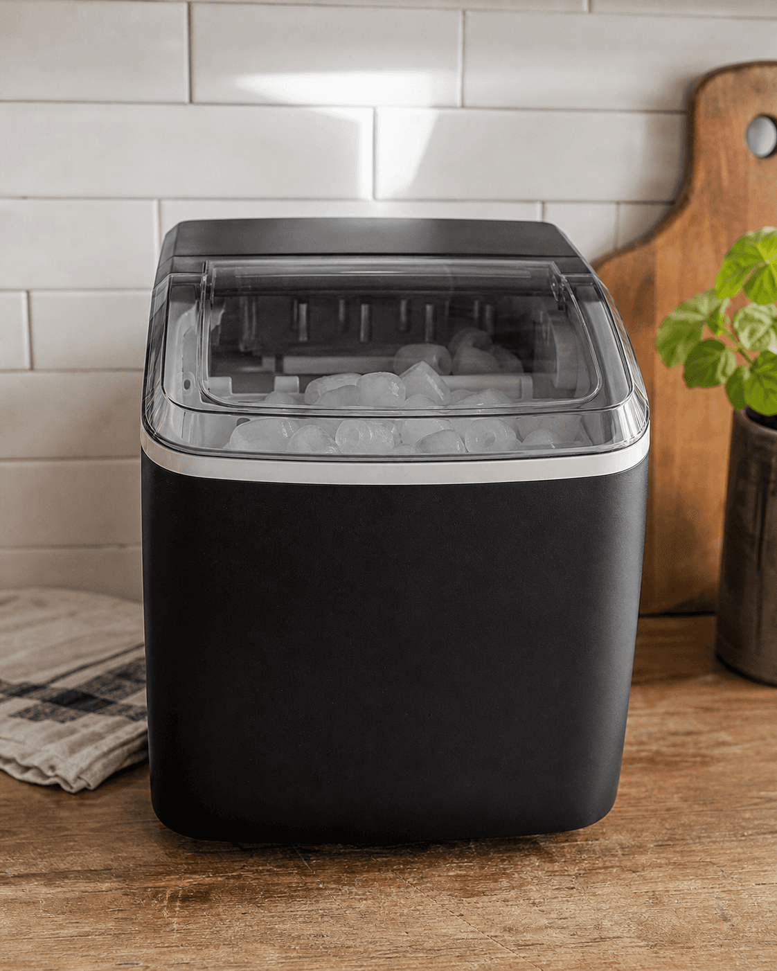 Frigidaire EFIC128 — hero shot